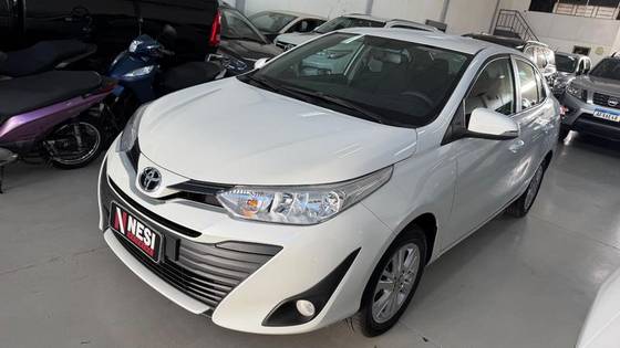 TOYOTA YARIS 1.5 16V FLEX SEDAN XL PLUS TECH MULTIDRIVE